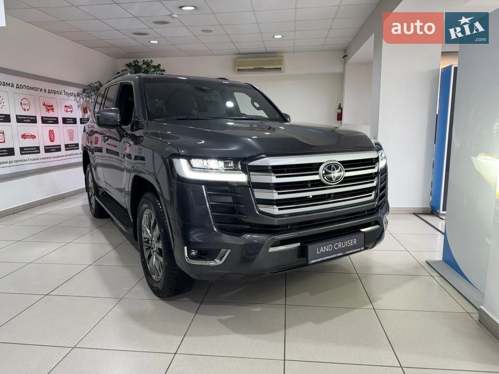 Toyota Land Cruiser 300 Premium