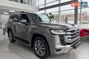 Toyota Land Cruiser 300