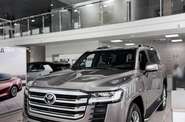 Toyota Land Cruiser 300 Premium