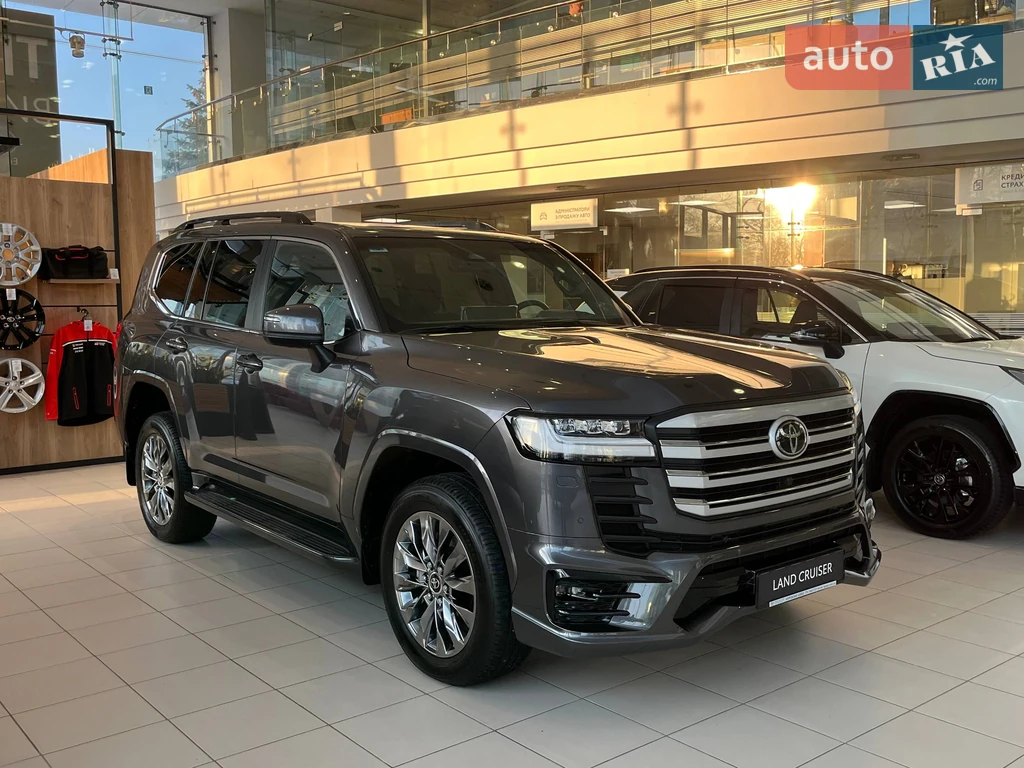 Toyota Land Cruiser 300 Premium