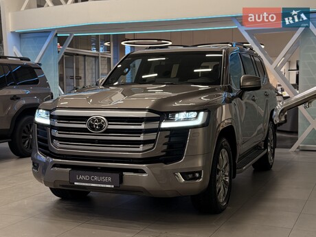 Toyota Land Cruiser 300 2025