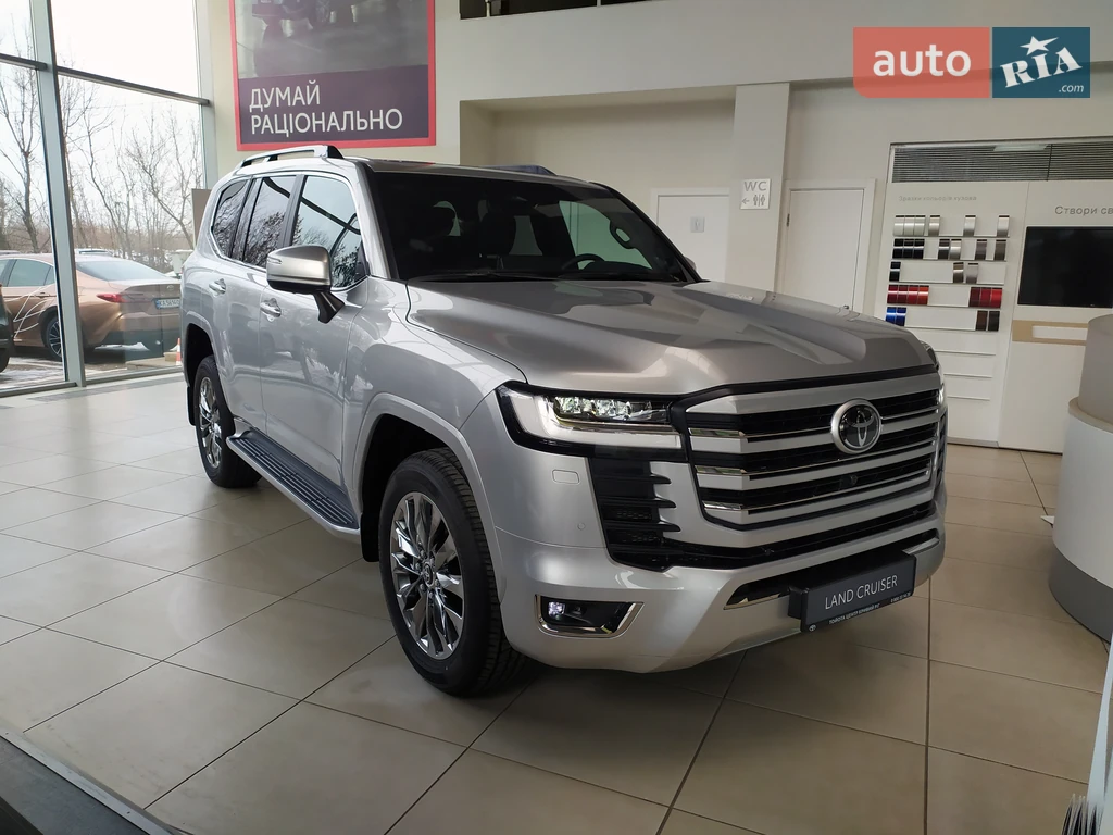 Toyota Land Cruiser 300 Premium