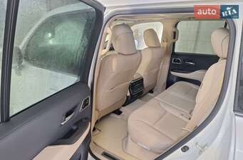 Toyota Land Cruiser 300 2026 в Ужгород
