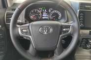 Toyota Land Cruiser Prado Premium