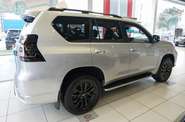 Toyota Land Cruiser Prado Premium