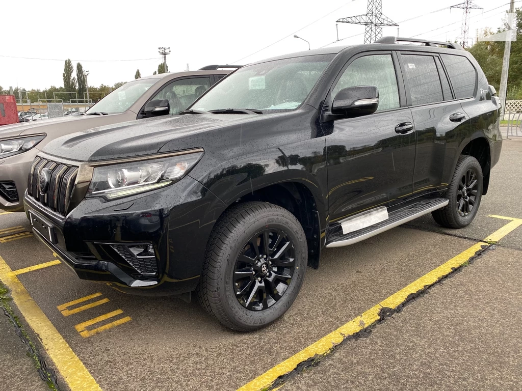 Toyota Land Cruiser Prado Prestige+