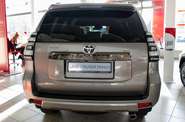 Toyota Land Cruiser Prado Prestige+