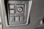 Toyota Land Cruiser Prado Base