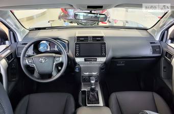 Toyota Land Cruiser Prado 2022 Elegance