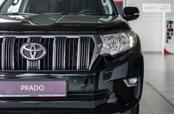 Toyota Land Cruiser Prado 2023 Comfort