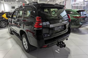 Toyota Land Cruiser Prado 2023 Comfort