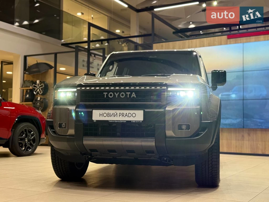 Toyota Land Cruiser Prado Premium