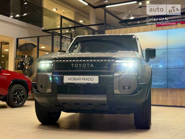 Toyota Land Cruiser Prado 2025