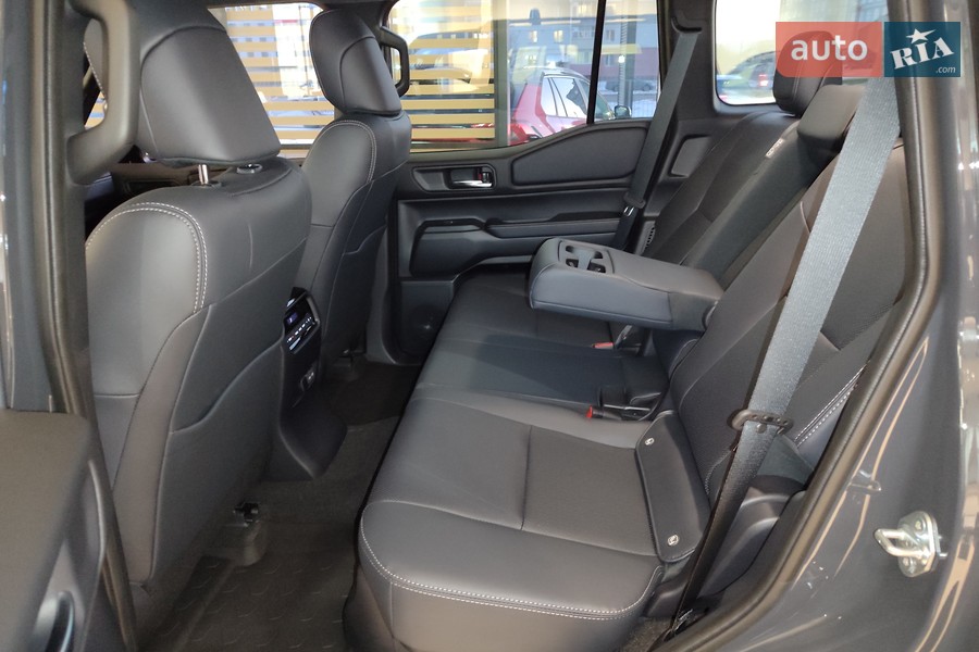 Toyota Land Cruiser Prado - фото 20