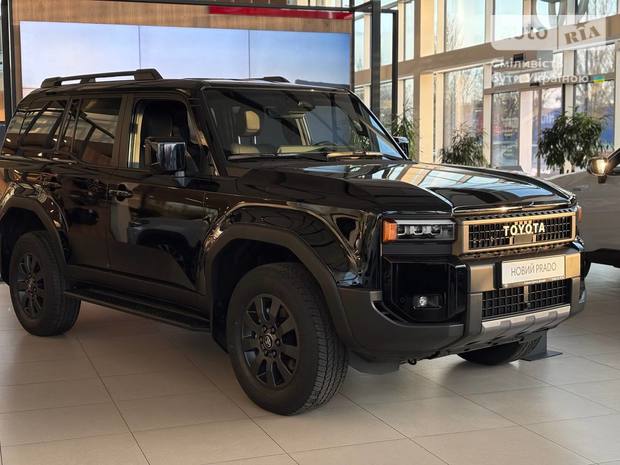 Toyota Land Cruiser Prado 2024