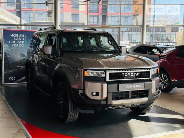 Toyota Land Cruiser Prado 2025