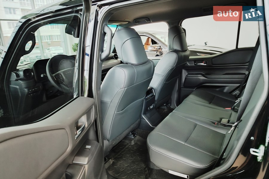 Toyota Land Cruiser Prado - фото 13