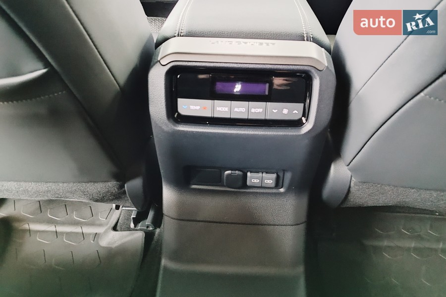 Toyota Land Cruiser Prado - фото 18