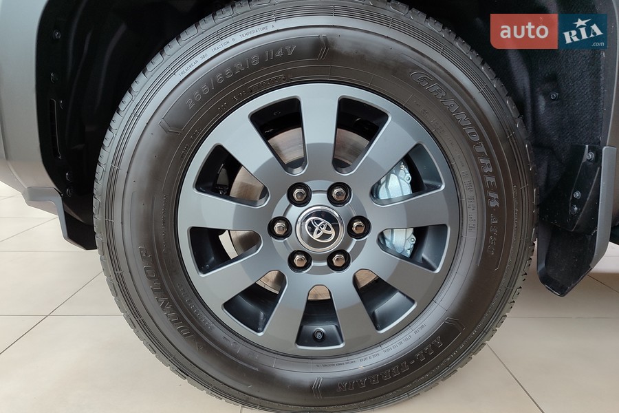 Toyota Land Cruiser Prado - фото 11