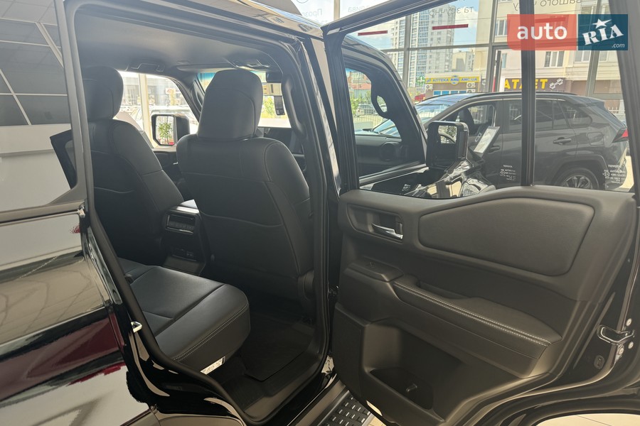 Toyota Land Cruiser Prado - фото 13