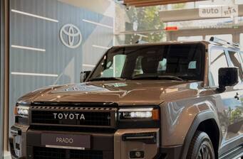 Toyota Land Cruiser Prado 2025 Premium