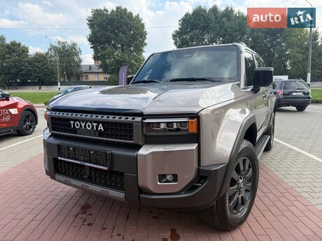 Toyota Land Cruiser Prado 2025