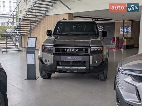 Toyota Land Cruiser Prado 2025