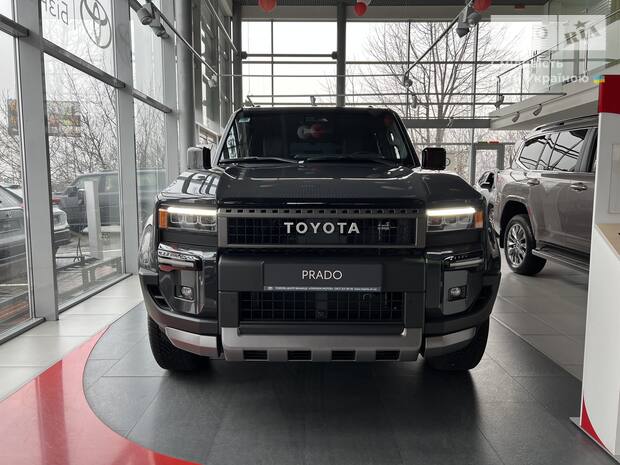 Toyota Land Cruiser Prado 2025