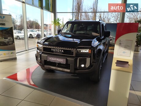 Toyota Land Cruiser Prado 2025