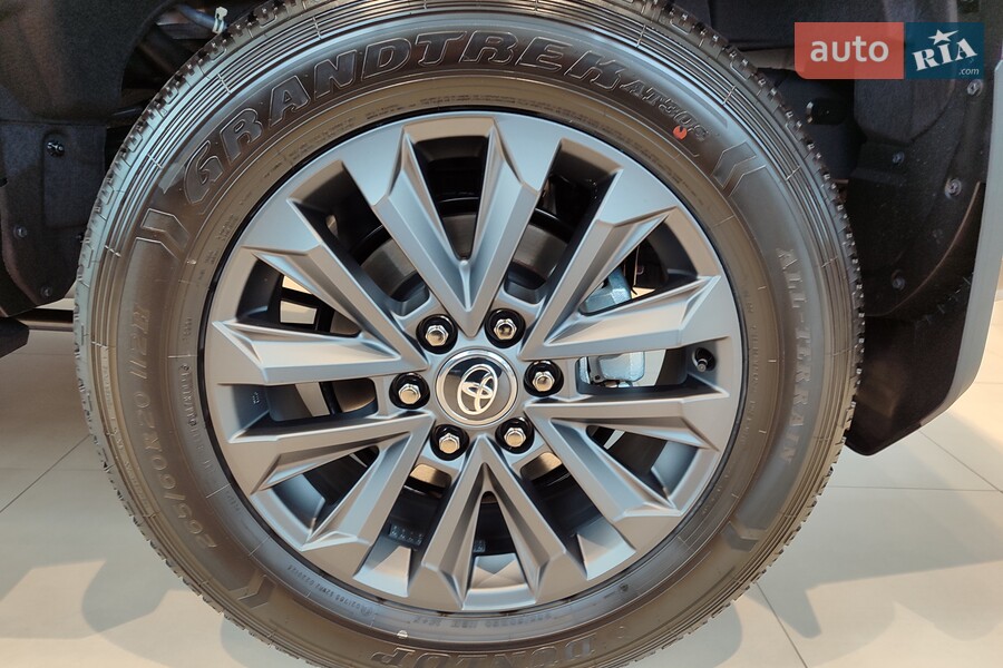 Toyota Land Cruiser Prado - фото 14