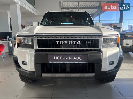 Toyota Land Cruiser Prado 2025