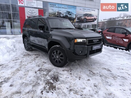 Toyota Land Cruiser Prado 2025