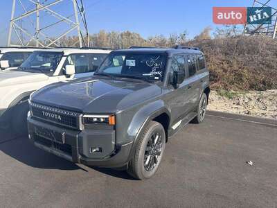 Toyota Land Cruiser Prado 2025 Premium