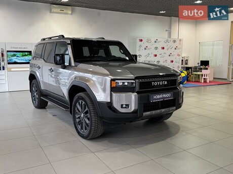 Toyota Land Cruiser Prado 2025