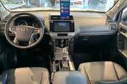 Toyota Land Cruiser Prado Premium