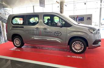 Toyota Proace City Verso 2024 в Киев