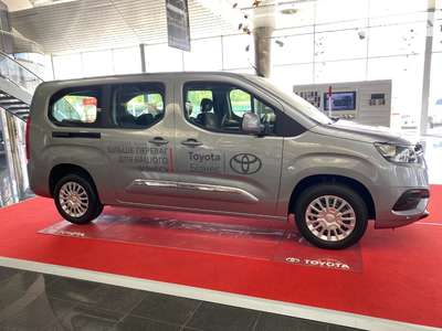 Toyota Proace City Verso 2024 Shuttle