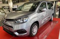 Toyota Proace City Verso Shuttle