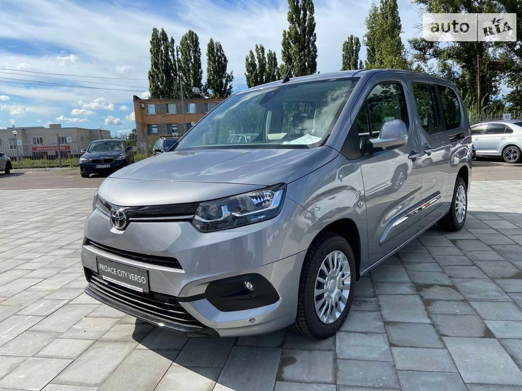 Toyota Proace City Verso Shuttle