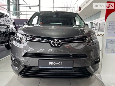 Toyota Proace City Verso 2023