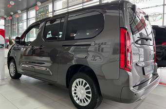 Toyota Proace City Verso 2023 Shuttle