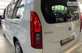 Toyota Proace City Verso 2024 Shuttle