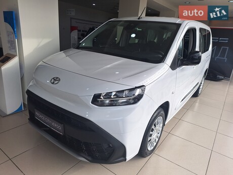 Toyota Proace City Verso 2025
