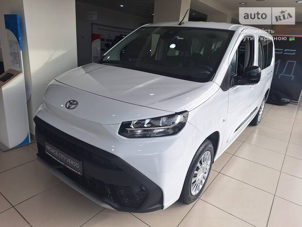 Toyota Proace City Verso 2025
