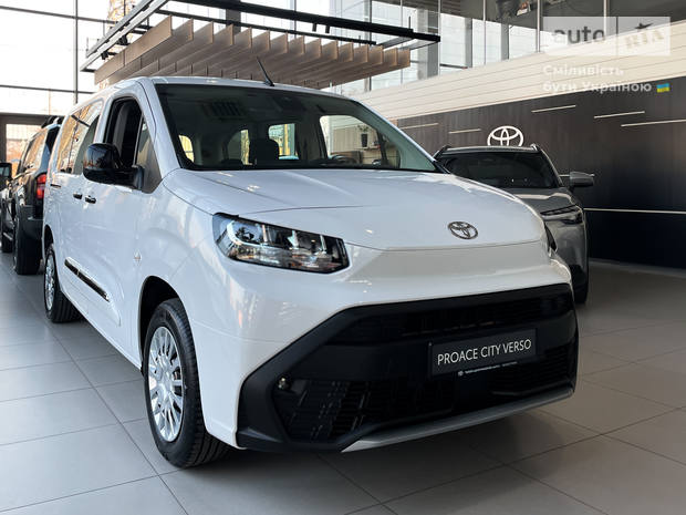 Toyota Proace City Verso 2025