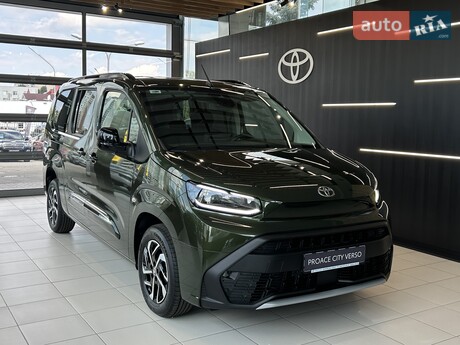 Toyota Proace City Verso 2026