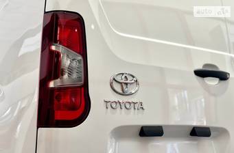 Toyota Proace City 2022 Business