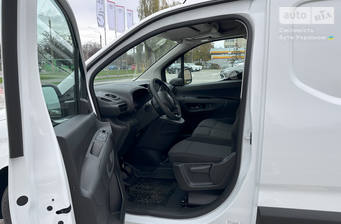 Toyota Proace City 2023 Business