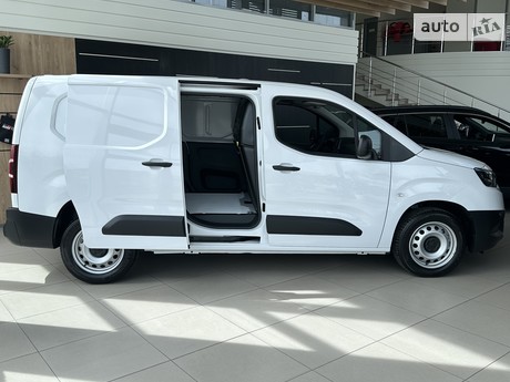 Toyota Proace City 2023