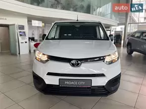 Toyota Proace City